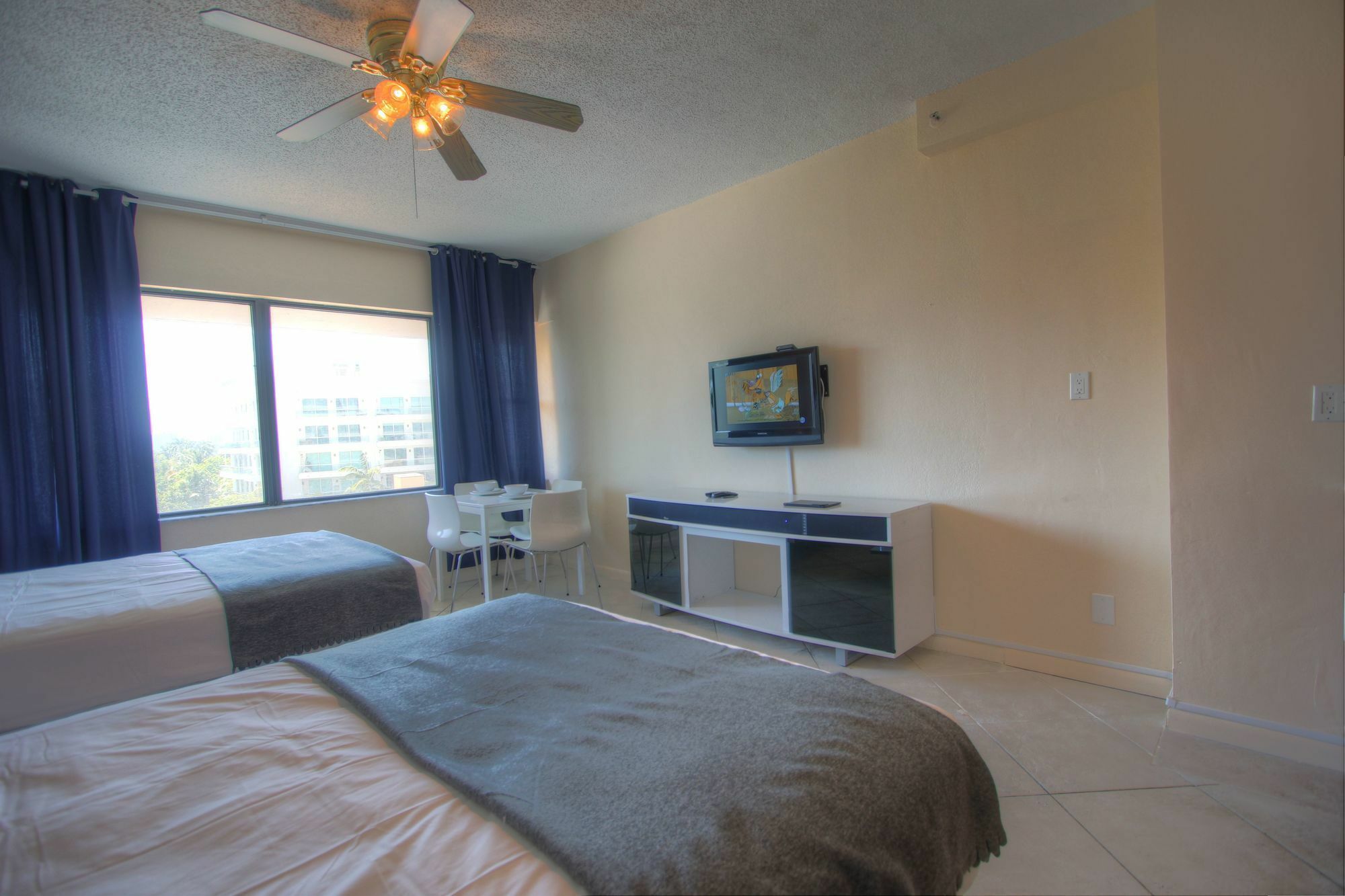Private Apartments At The Casablanca Miami Beach Dış mekan fotoğraf